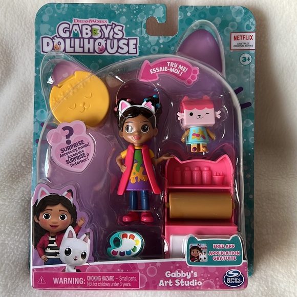 3 Gabby’s Dollhouse playsets Gabby’s Art Flower-rific Garden & Kitty Karaoke - Picture 3 of 4